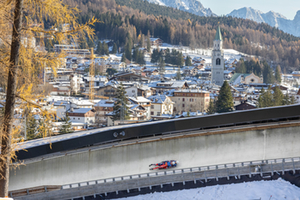 Cortina Sliding Centre