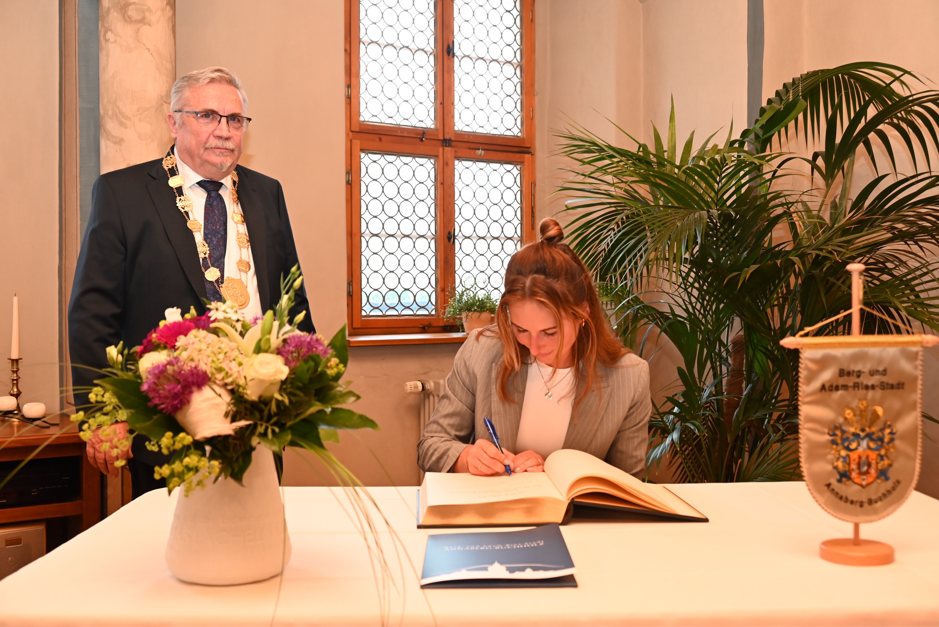 Julia Taubitz Ehrenb&uuml;rgerin