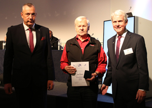 Einars Fogelis, Karl Flacher, Dwight Bell Einars Fogelis, Karl Flacher, Dwight Bell
