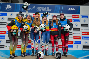 Podium Yanqing Damen-Doppelsitzer Yanqing 2024/2025 Podium Yanqing Damen-Doppelsitzer Yanqing 2024/2025